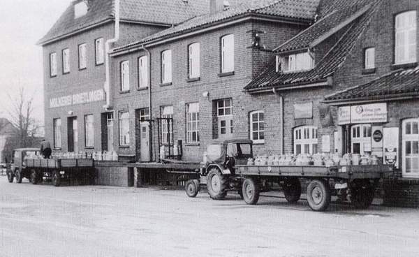 Moklereigebäude und Gasthaus 1960